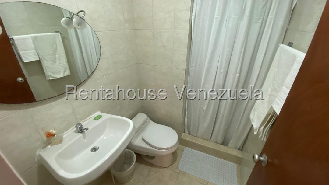 La Granja Apartamento en venta en Naguanagua Carabobo codigo 26-18079  ELOISA MEJIA