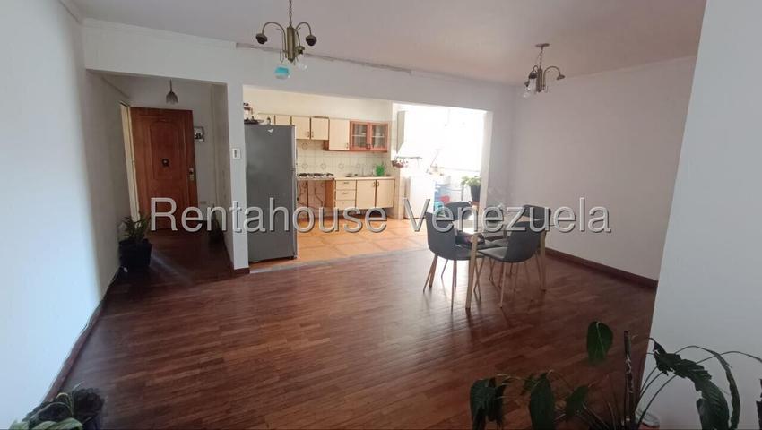 Prebo Apartamento en venta ubicado en Valencia Carabobo codigo 27-2617 ELOISA MEJIA