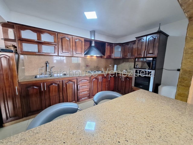 Ciudad Jardin Mañongo Apartamento en venta ubicado en Naguanagua Carabobo 26-21146 ELOISA MEJIA