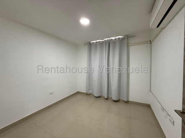 Apartamento en Alquiler en La Placera San Jacinto 27-3620