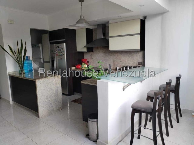 Mañongo Apartamento en venta ubicado en Naguanagua Carabobo codigo 27-3184 ELOISA MEJIA
