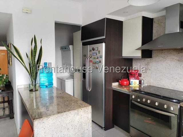 Mañongo Apartamento en venta ubicado en Naguanagua Carabobo codigo 27-3184 ELOISA MEJIA