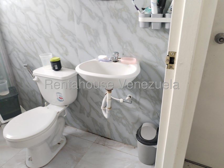 Apartamento en venta en el viñedo Valencia Carabobo Desiree Castillo Rentahouse 