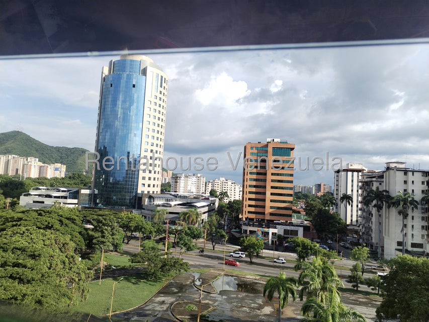 Apartamento en venta en el viñedo Valencia Carabobo Desiree Castillo Rentahouse 