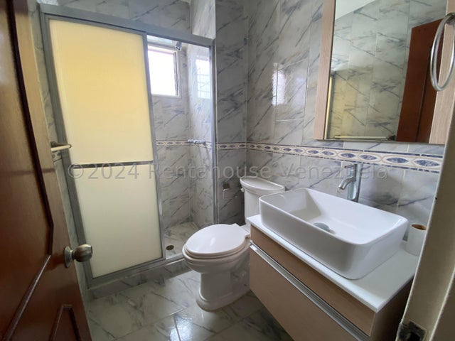 VENTA EN MACARACUAY  #26-20070