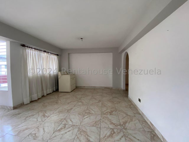 VENTA EN MACARACUAY  #26-20070