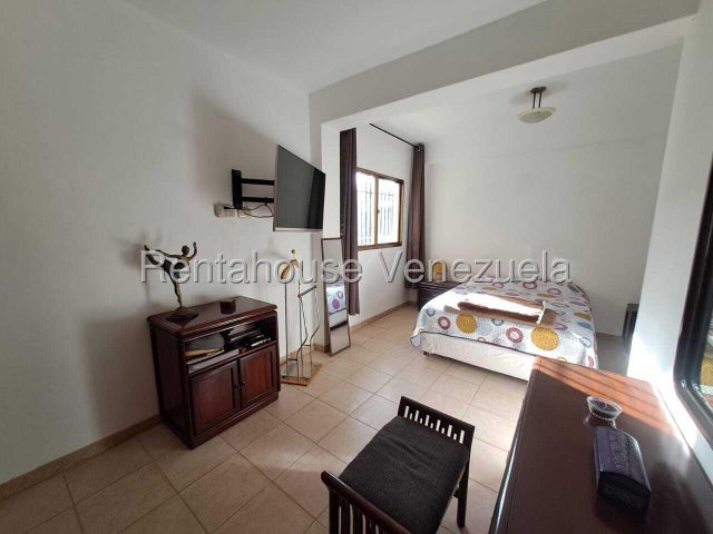 VENTA LA BOYERA #27-2044