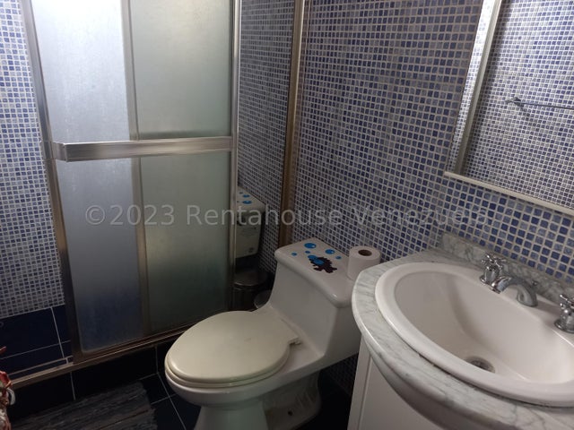 VENTA LOMAS E PRADOS DEL ESTE #27-2075 