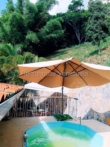VENTA LOMAS E PRADOS DEL ESTE #27-2075 