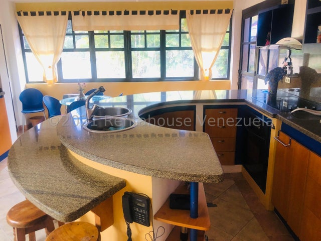 VENTA EL HATILLO  #27-2110  