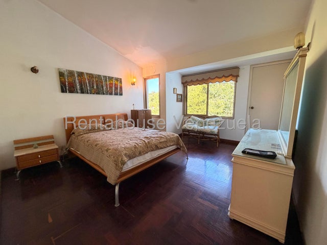 VENTA COLINAS DE TAMANACO #27-2173