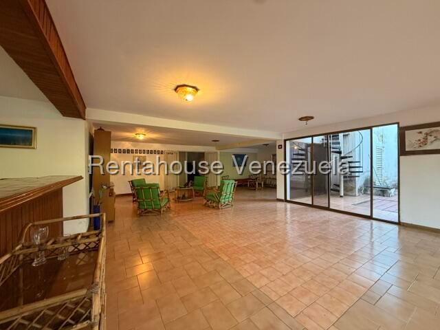 VENTA COLINAS DE TAMANACO #27-2173