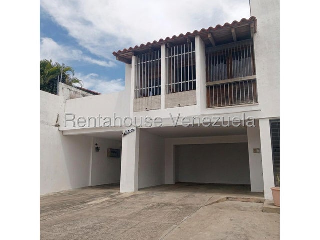 VENTA CUMBRES DE CURUMO  #27-2277