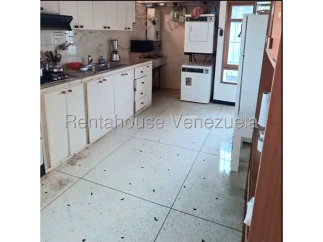 VENTA CUMBRES DE CURUMO  #27-2277