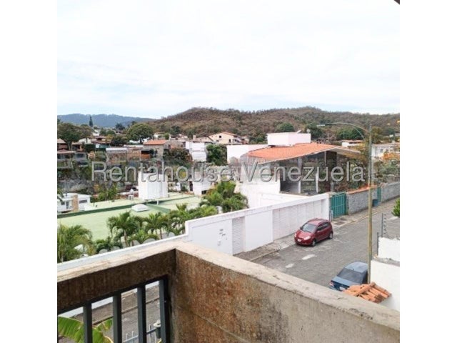 VENTA CUMBRES DE CURUMO  #27-2277