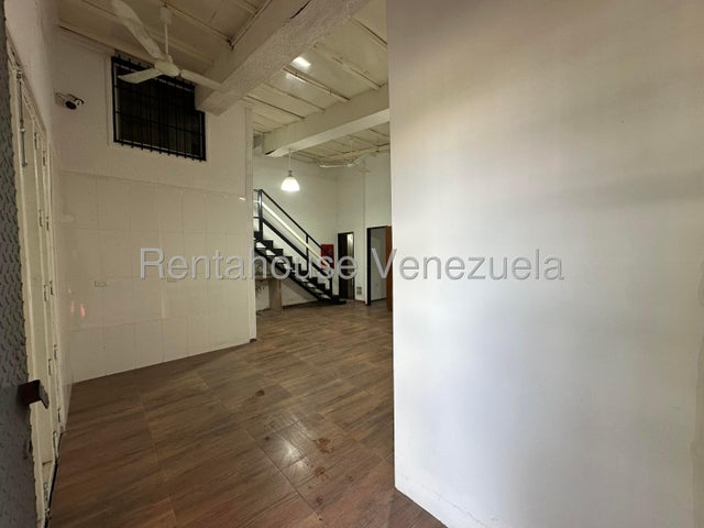 Local en Venta en San Ignacio 27-3779