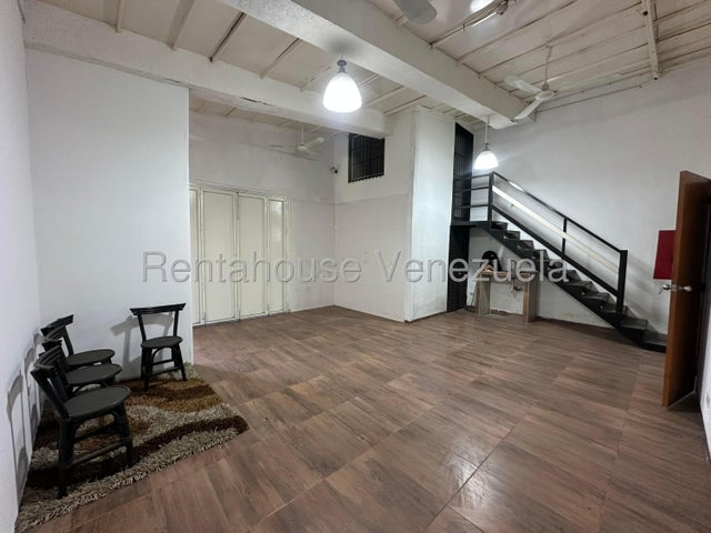 Local en Venta en San Ignacio 27-3779