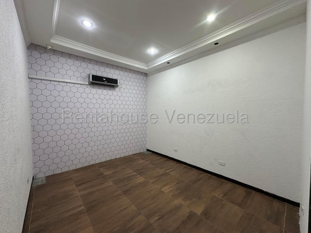 Local en Venta en San Ignacio 27-3779