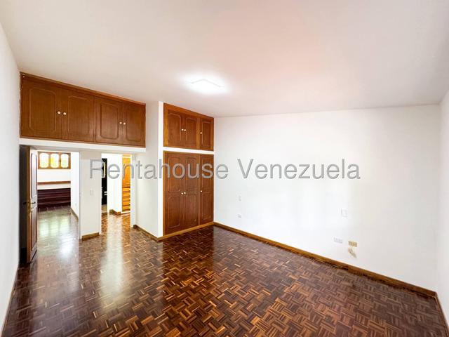 VENTA PRADOS DEL ESTE  #26-19925