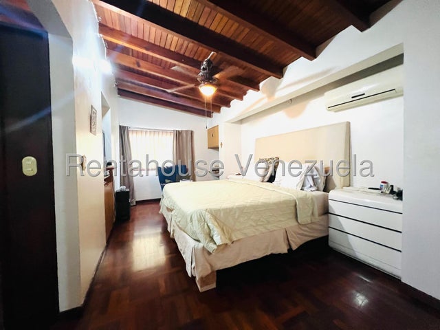 VENTA PRADOS DEL ESTE  #26-20376