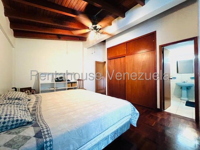 VENTA PRADOS DEL ESTE  #26-20376