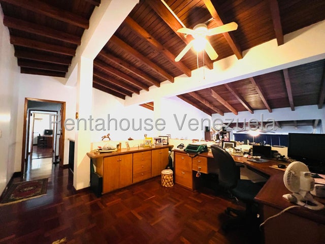 VENTA PRADOS DEL ESTE  #26-20376