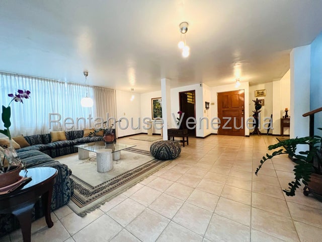 VENTA PRADOS DEL ESTE  #26-20376