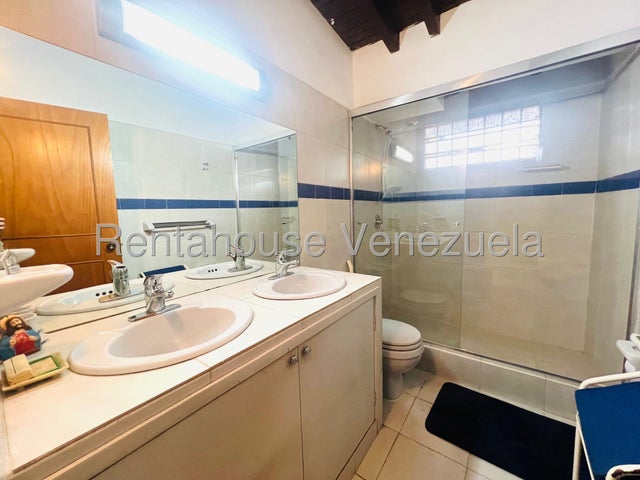 VENTA PRADOS DEL ESTE  #26-20376