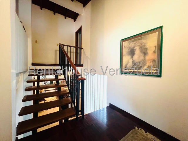 VENTA PRADOS DEL ESTE  #26-20376