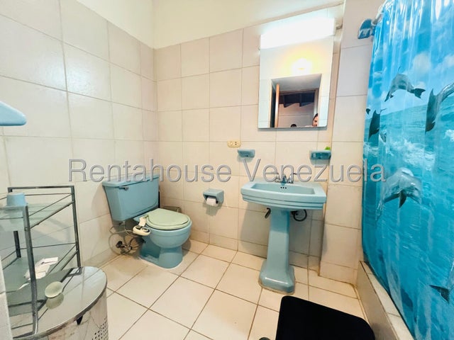 VENTA PRADOS DEL ESTE  #26-20376