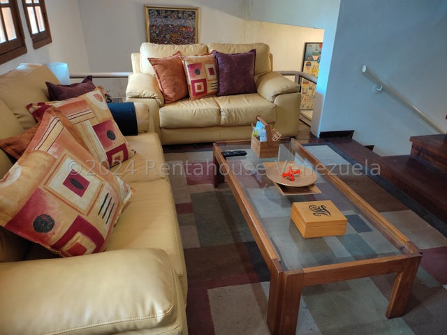VENTA LOS PALOS GRANDES  #27-1265