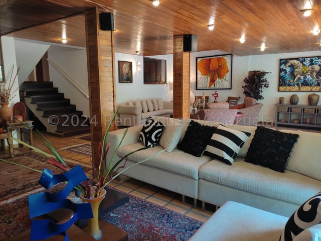 VENTA LOS PALOS GRANDES  #27-1265