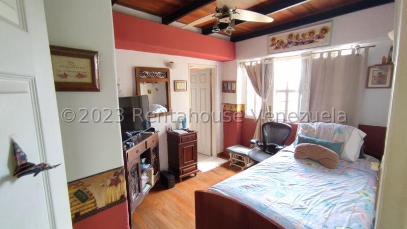 VENTA EL HATILLO  #27-1804  
