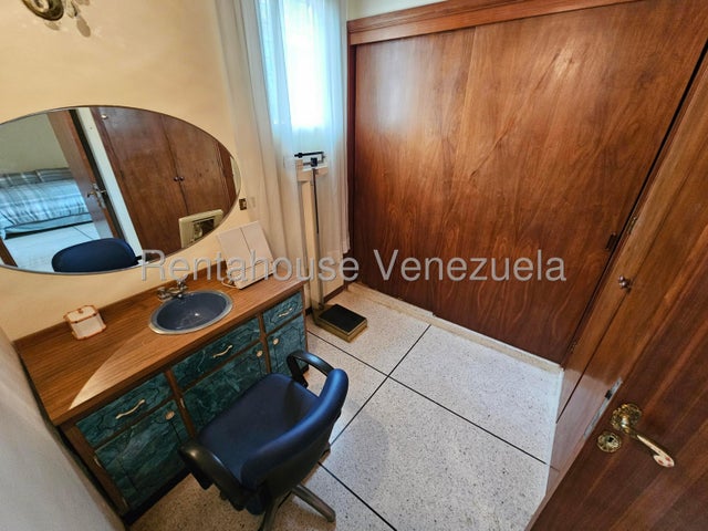 VENTA PRADOS DEL ESTE #27-1991