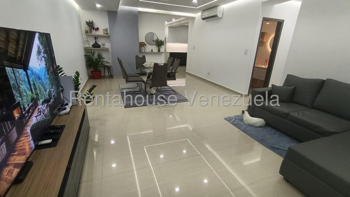 Apartamento en venta en Trigal Norte Valencia Carabobo Desiree Castillo Rentahouse 