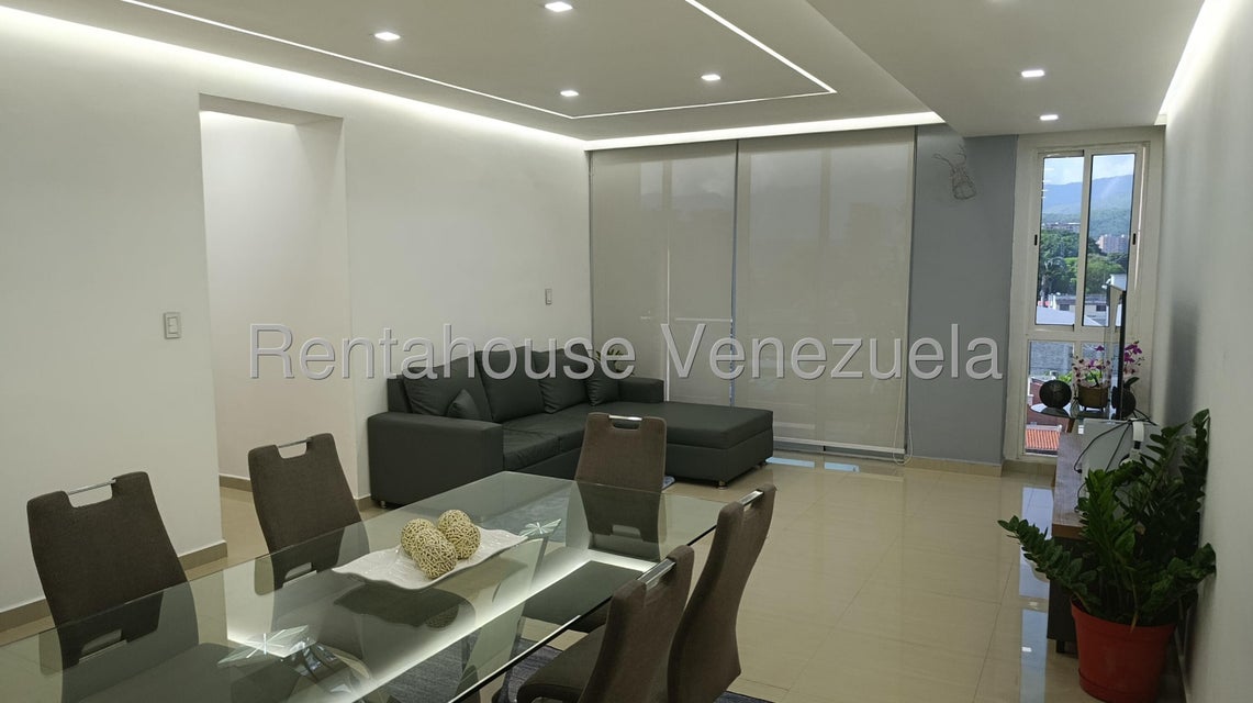 Apartamento en venta en Trigal Norte Valencia Carabobo Desiree Castillo Rentahouse 