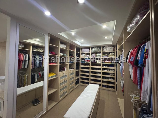 Casa en Venta en La Morita Urbanizacion La Fontana 27-3809