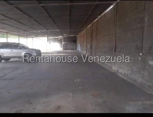 Terreno en venta, posee 2511m2 Ideal para Empresa Industrial, Transporte y otros, facil acceso a la autopista,  Parque Industrial Castillito - San Diego