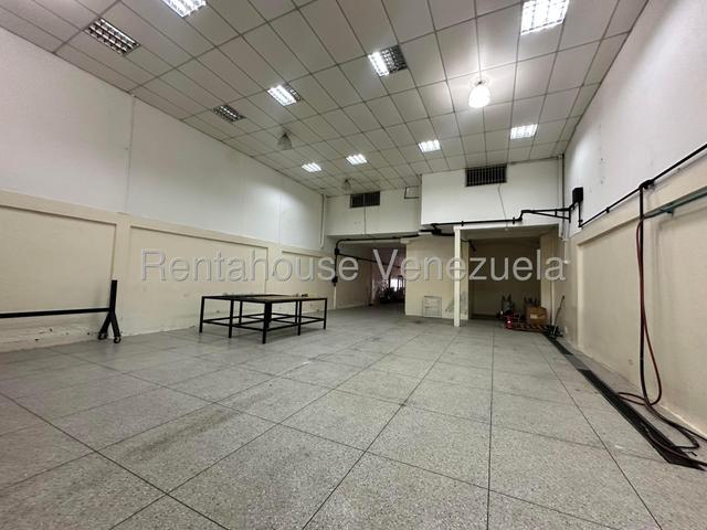 Local en Alquiler En Santa Rosa 27-3794	 