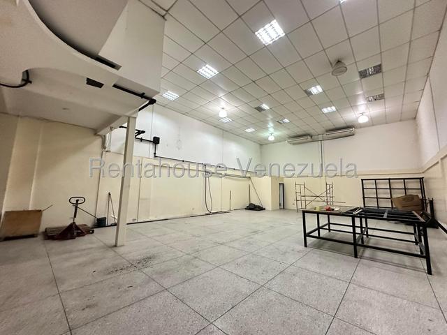 Local en Alquiler En Santa Rosa 27-3794	 