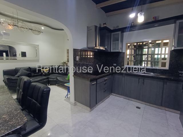 Casa en Venta en La Morita Urbanizacion Las Aves 27-3751