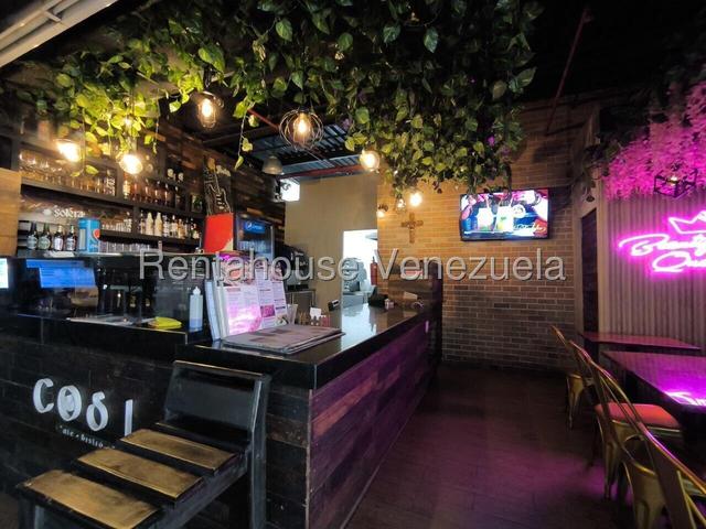 Fondo de Comercio en venta , Rubro Comercio de Bebidas y Licores, permisos al día, activo, queda Mobiliario y Mercancía, Urb Monteserino - San Diego