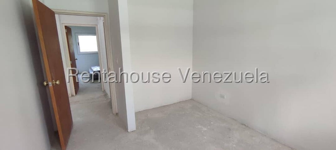 VENTA MANZANARES #26-16873