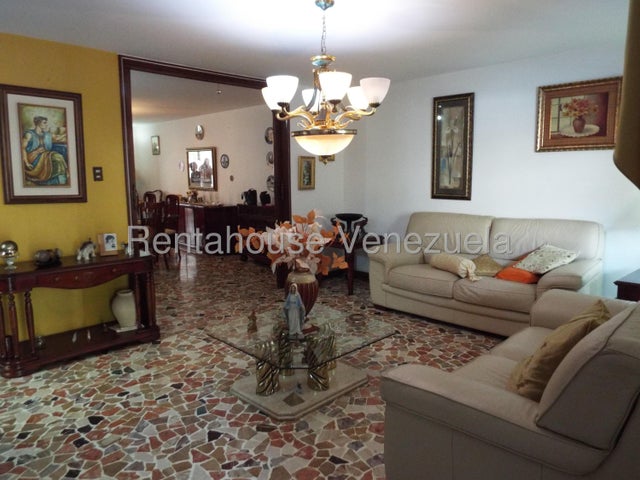 VENTA EN MONTALBAN #26-19142