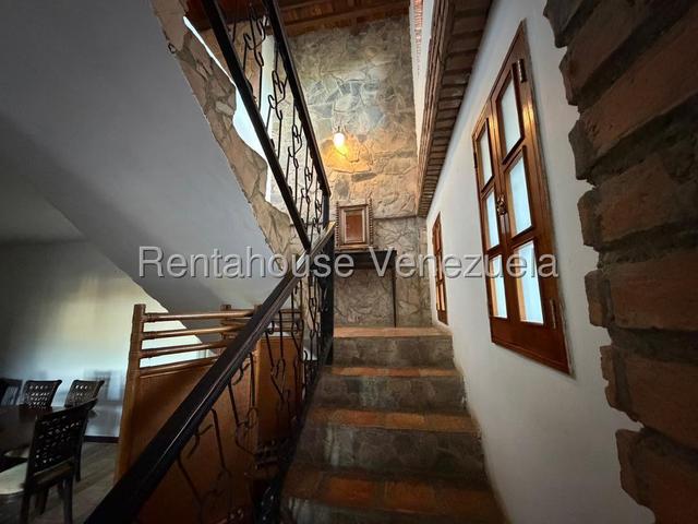 VENTA EL HATILLO #27-2554