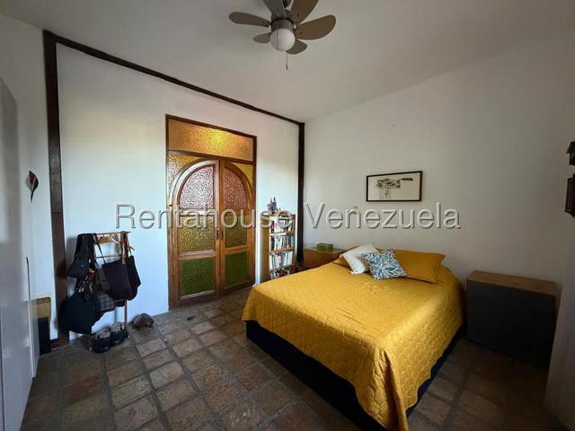 VENTA EL HATILLO #27-2554