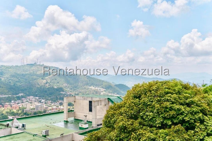 VENTA ALTO HATILLO #26-8865