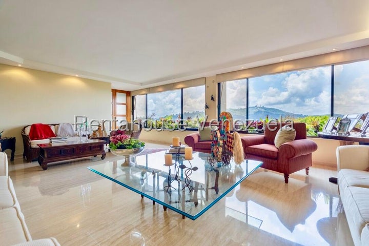 VENTA ALTO HATILLO #26-8865