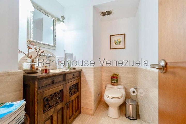 VENTA ALTO HATILLO #26-8865