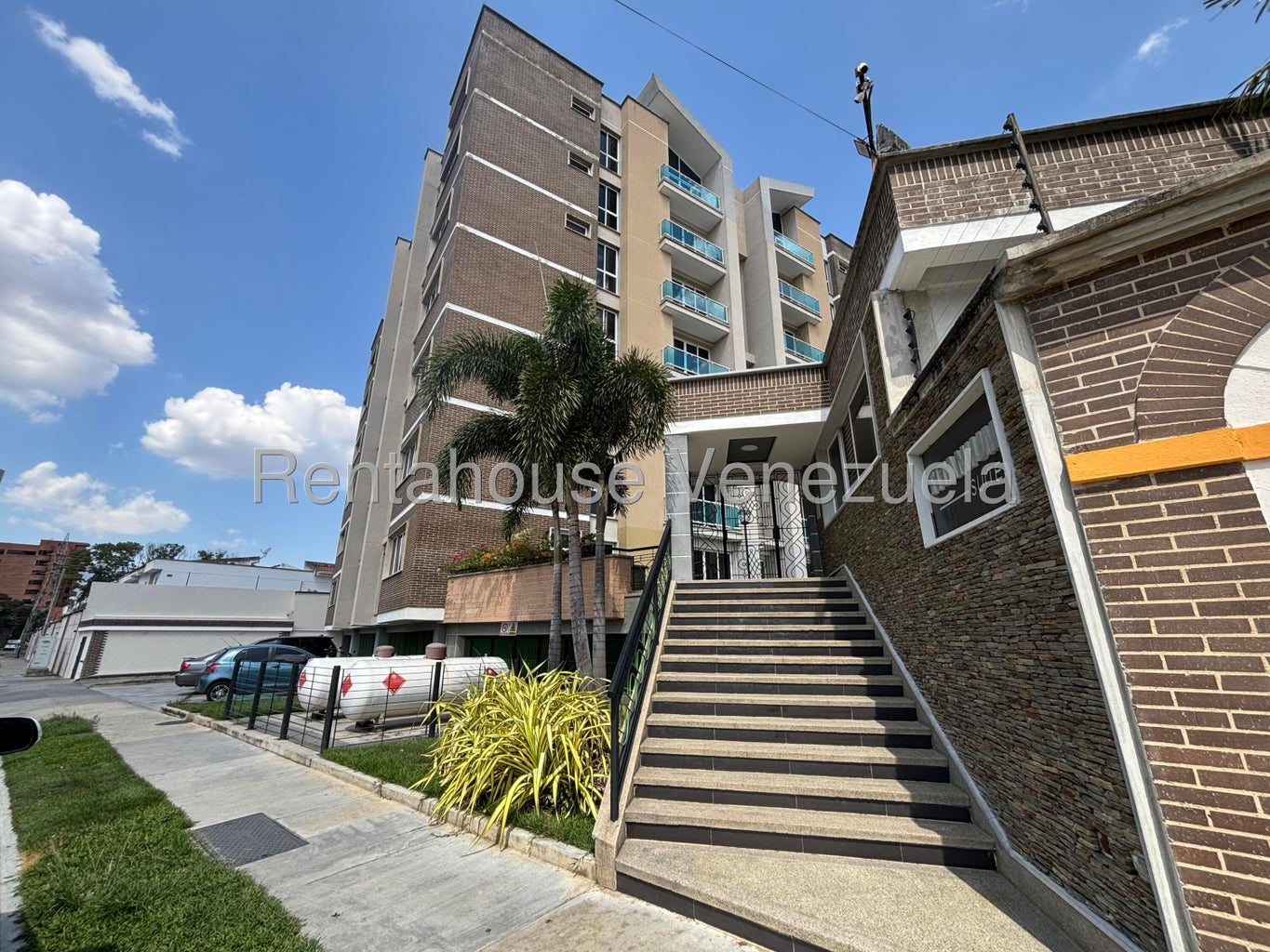 Trigal Norte apartamento en venta Valencia Carabobo Desiree Castillo Rentahouse 